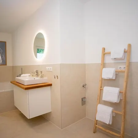 Apartment Bergflair In Der Altstadt *